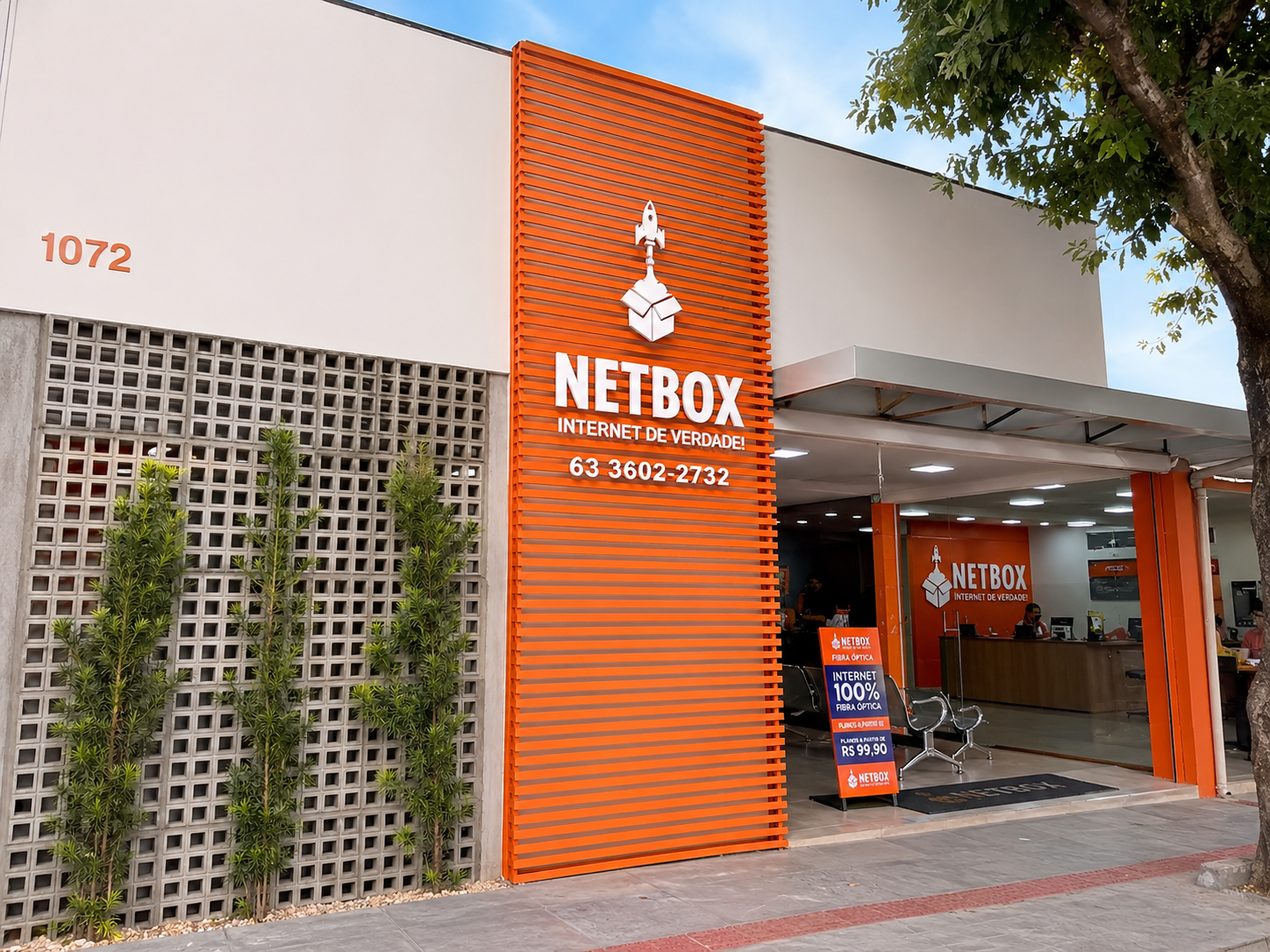 Cliente chegando a uma loja Netbox